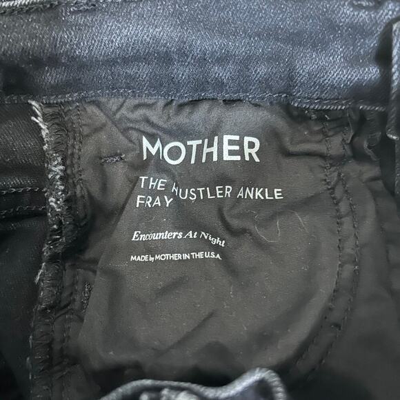 Mother The Hustler Ankle Fray Jeans in Encounters at Night Black Cropped Size 24 - Picture 6 of 9